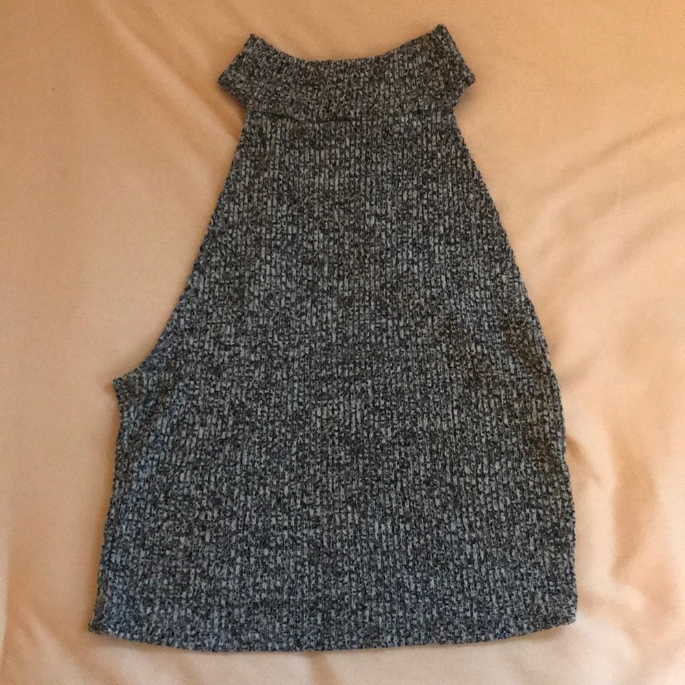 Black and white tank top